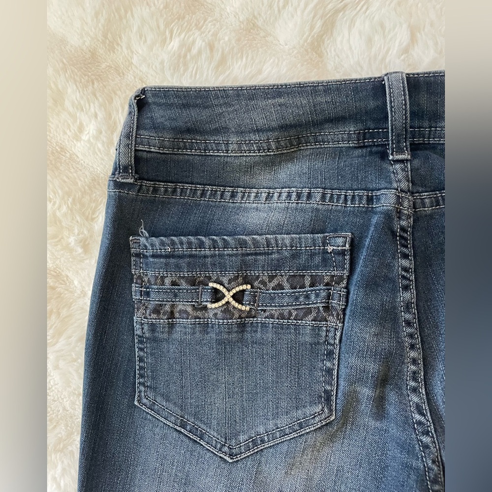 Cache Jeans. - Picture 9 of 12